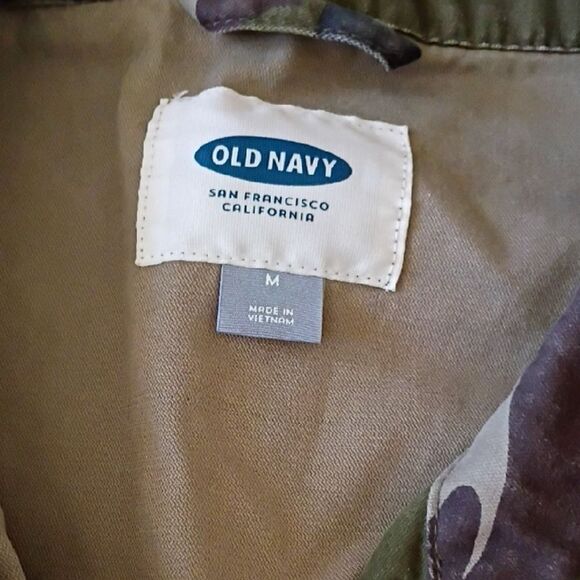 Old Navy Camouflage Jacket - Size: Medium (1061) - Picture 2 of 4